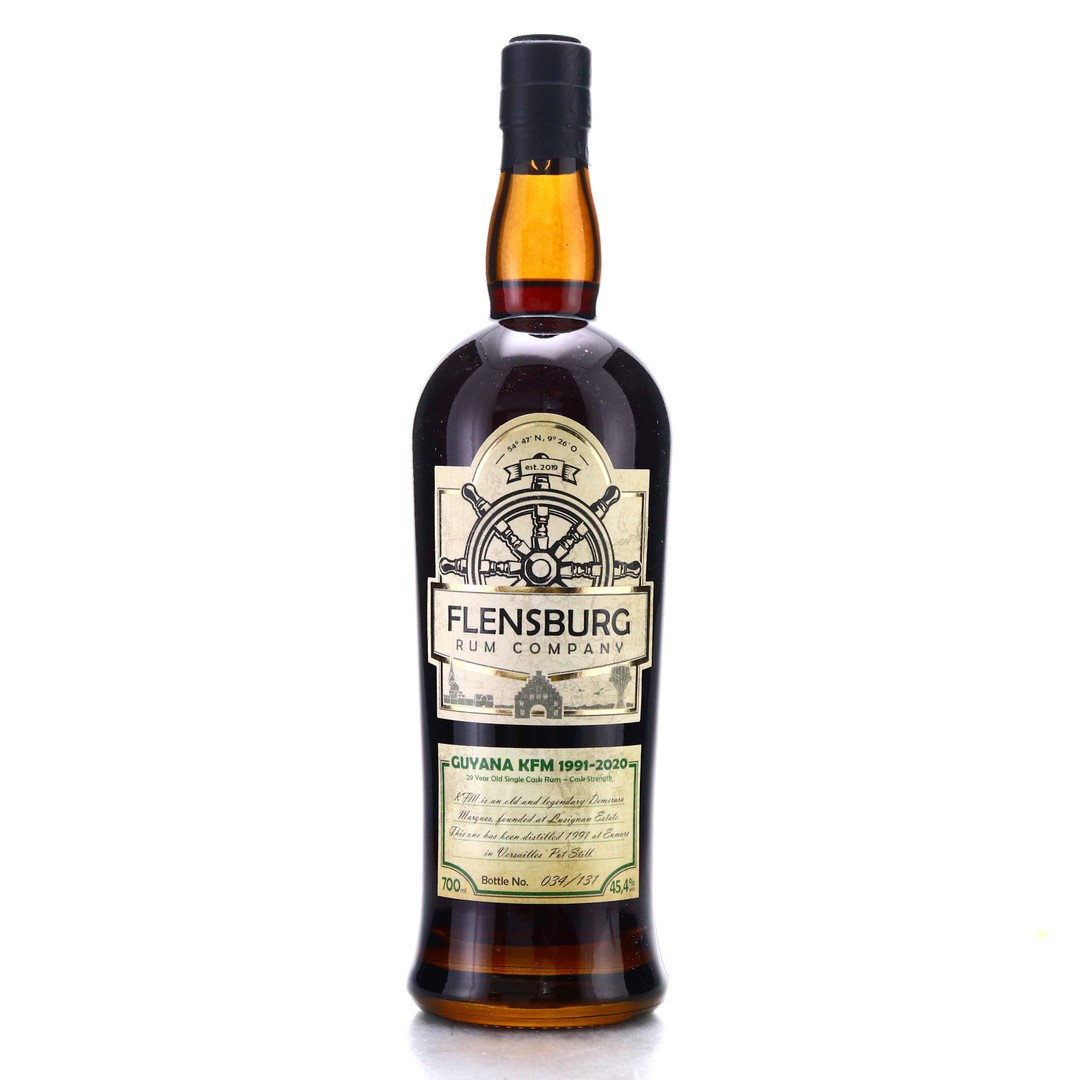 Versailles KFM 1991 Flensburg 29 Year Old Rum Auctioneer